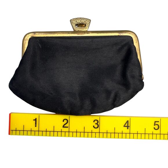 Lewis Black Fabric Clutch Purse Metal Frame Kiss Lock Closure Womens USA‎ Made - Picture 5 of 10